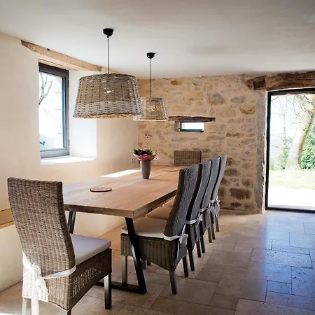 Сasa de vacaciones 8 Pers Du Chateau De Cantecor Alvignac