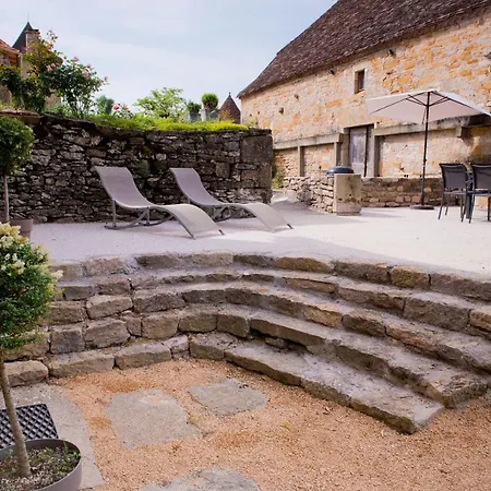 8 Pers Du Chateau De Cantecor Сasa de vacaciones