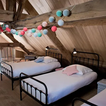 8 Pers Du Chateau De Cantecor *