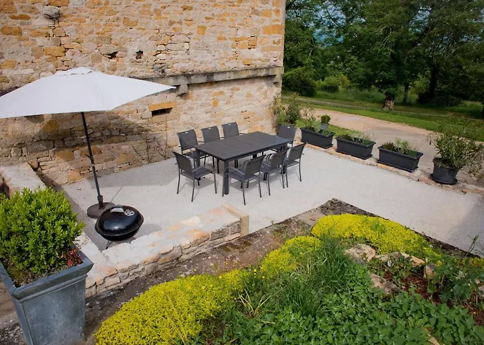 8 Pers Du Chateau De Cantecor *